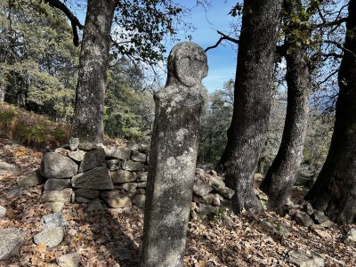 Statue-Menhir de Tavera & I Casteddi